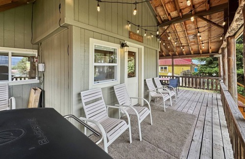 Cascade Apartment | Bluewater Bungalow .
