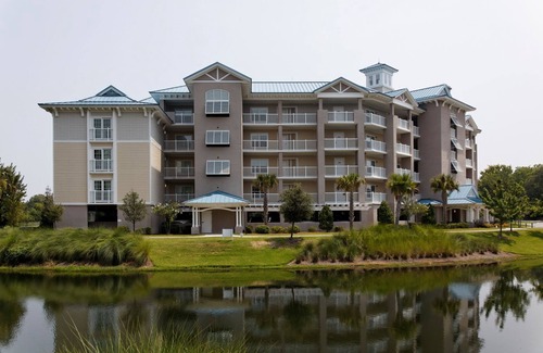 Palmetto Dunes Apartment | Bluewater Resort & Marina by Spinnaker Resorts