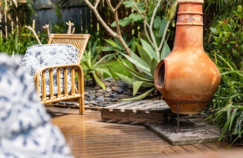 Blueys Beach Apartment | Blueys @ Blueys unwind and relax in this Balinese style gem