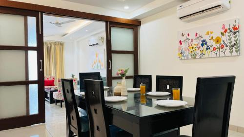 Sector 39 Apartment | BluO 3BHK Golf Course Road - Balcony, Lift, Terrace