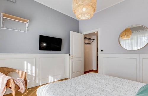 Aventine Apartment | BMGA | Incredible 3Bdr with Balcony in City Center