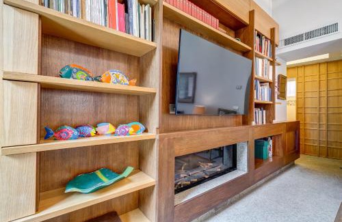 Trastevere House | BMGA l Luxury Home with Patio in Trastevere