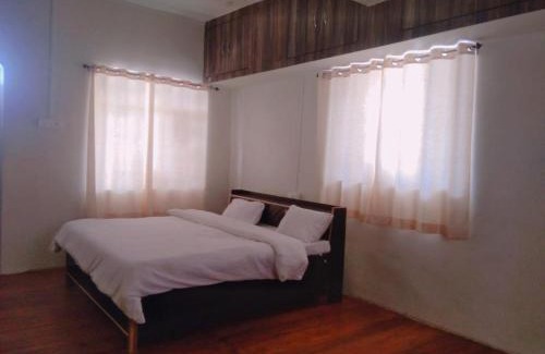 Jhultar Barkhet Hotel | BN Resort