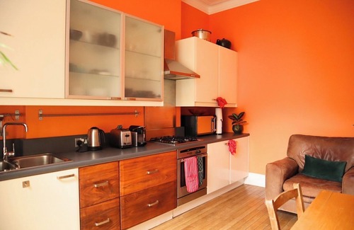 Colville Apartment | BnBNook - Charming 2BR - Notting Hill and Portobello