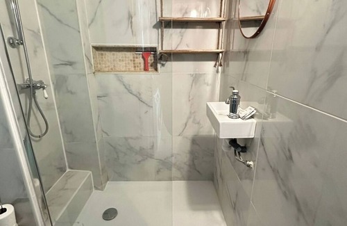 Vivienne Apartment | BnBNook - Charming 1BR Near Palais Royal and Louvre