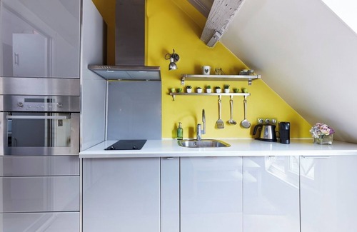 Marais Apartment | BnBNook - Chic 1BR - Picasso Museum and Notre-Dame