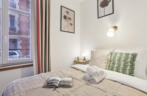 Faubourg Saint-Germain Apartment | BnBNova - 1BR - Les Invalides & Eiffel Tower