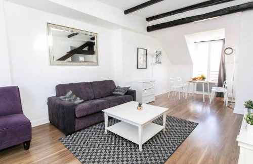 Arts-et-Metiers Apartment | BnBNova - 1BR - Upper Marais & Pompidou