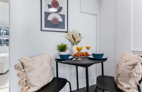 Fitzrovia Apartment | BnBNova - 3BR - Fitzrovia & Regent's Park
