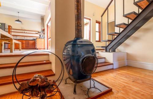 Bo'Kaap House | Bo-Kaap hidden gem with Hot Tub