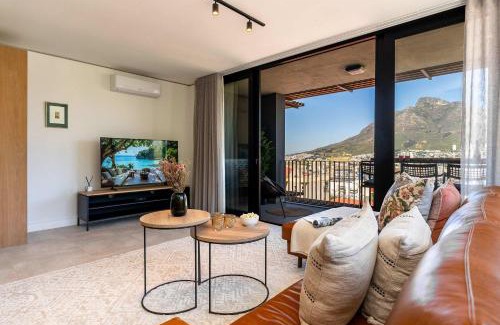 Bo'Kaap Apartment | Bo-Kaap Retreat - Breathtaking Apt Mountain Views