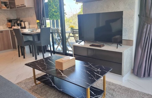 Ao Nang Apartment | BO504-partial Seaview Top Floor 1 Bedroom 300m Walk To Ao Nang Beach