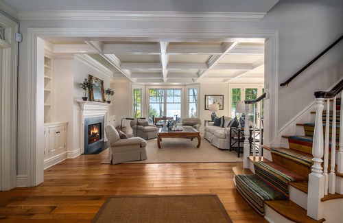 Harbor Springs House | Boardwalk Beach House