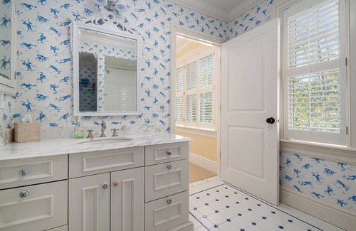 Harbor Springs House | Boardwalk Beach House