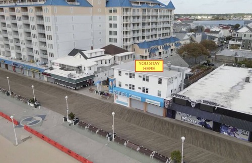Ocean City Apartment | Boardwalk Bliss – Oceanfront Escape 3