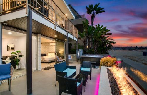 Central Mission Beach Apartment | Boardwalk Studio Shared Hot Tub and Patio