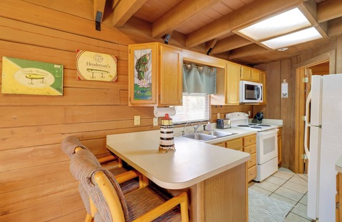 Okeechobee Cabin | Boat, Fish & Swim: Lakefront Cabin in Okeechobee!