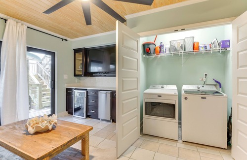 Holiday Isle House | Boat, Fish & Walk to Beach: Waterfront Destin Gem!