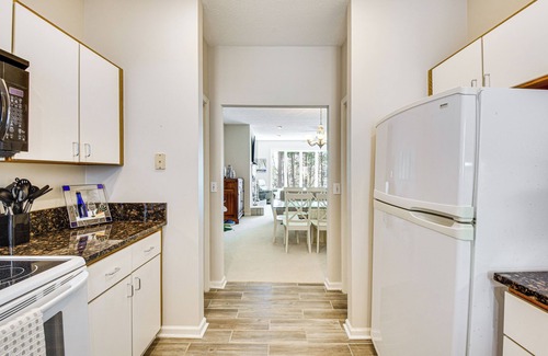 Salem Condo | Boat, Golf & Swim: Keowee Key Condo w/Lake Views