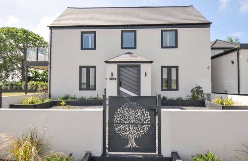 Westleigh House | BOATHYDE, pet friendly, luxury holiday cottage in Northam