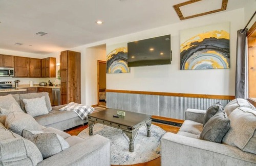 Diamond City Apartment | Boats and Coves Unit 2/Lots of Boat parking