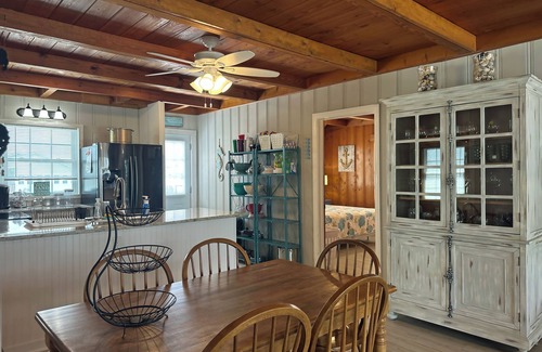 Garden City House | Bobby's Girl - Second Row in Garden City Beach