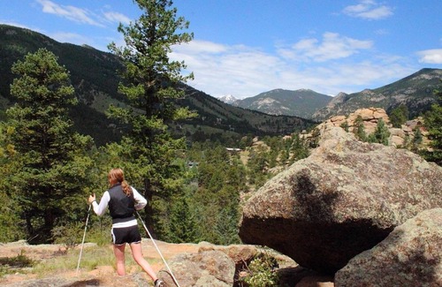 Estes Park Cabin | Bobcat Cabin: Hot Tub, Pet-Friendly, Amenities, Adventure Awaits