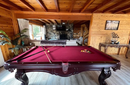 Pine Cove House | Bobcat Lodge W/BBQ, Deck + Firepit