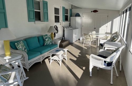 Golden Beach House | Boca Grande Beach House, South Unit- Great Price! Great Location!