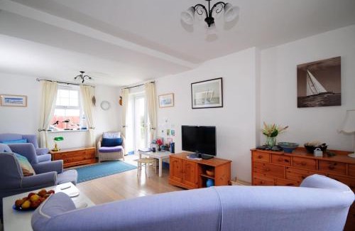 Aberdaron House | Bodarfor By The Sea