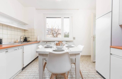 Radolfzell am Bodensee House | Bodensee-Haus - Holiday Home by Lake with Garden