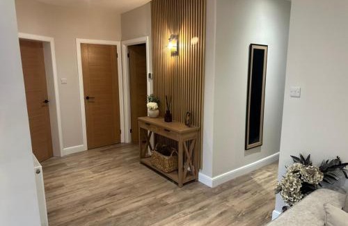 Bridge of Allan Apartment | BOFA Snug Apartment