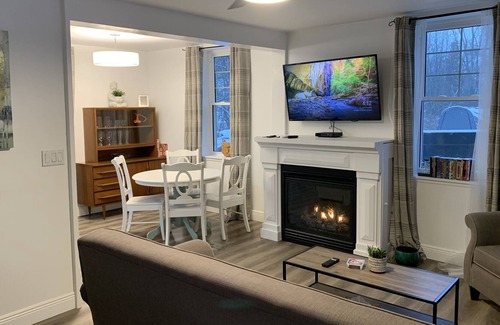 Tweed Apartment | Bogart House next to 4wheel trails