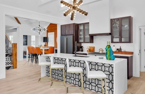 Key West Historic District House | *BOHEMIA @ OLD TOWN* Fully Renovated Home & Pool + LAST KEY SERVICES.