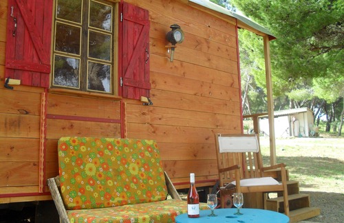 Gruissan Cabin | Bohemian holidays!
