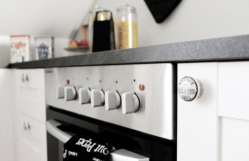 Dellviertel Apartment | Boho-artstudio: Schicke Designer-wohnung mit Workspace +zentral+wifi+alexa+