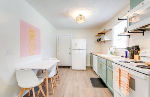Murfreesboro Apartment | Boho Boro 2BR · Minutes from MTSU · Clean & Simple