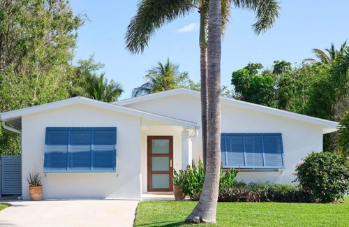Southside House | Boho Bungalow in the Heart of SoSo