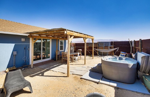 Twentynine Palms House | Boho Bungalow w/Hot Tub: 16 Mi to Joshua Tree NP