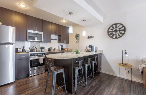 Overland Park Apartment | Boho Chic in Overland Park Free Parking Fast Wifi Dedicated Workspace