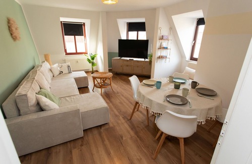 Markkleeberg Apartment | Boho Chic Markkleeberg * near S-Bahn, 7 min to the center of Leipzig *
