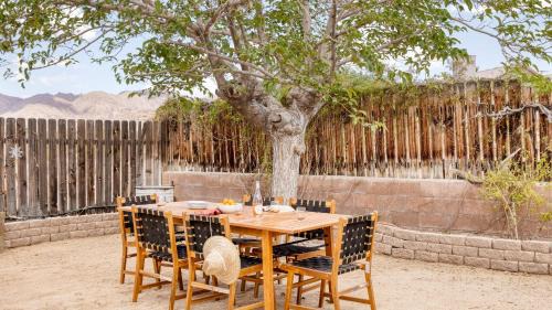 Indian Cove Villa | Boho Desert Home w Fire Pit Backyard Chic Ranch Retreat Asteroid by AvantStay