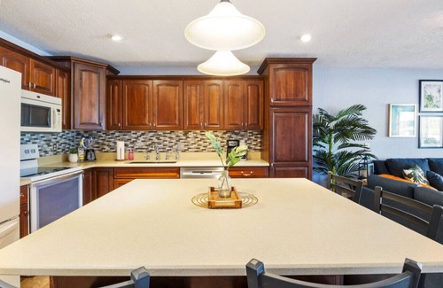 Village of Four Seasons Condo | Boho Flamingo-Pools, Hot Tub, Pet Friendly