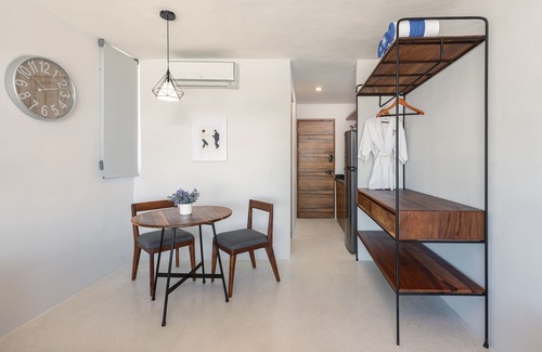 Luis Donaldo Colosio Apartment | BoHo lofts & studios new modern w/ocean-view pool