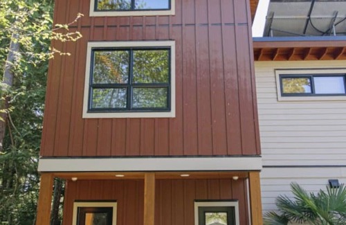 Ucluelet Apartment | Boho Zen- 2 bedroom on the Inlet