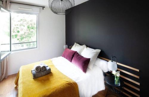 Bois-Colombes Apartment | Bois-Colombes St Lazare 3 rooms Terrace
