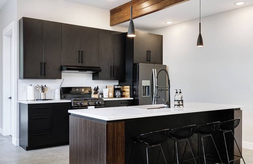 Veterans Park House | Boise Whitewater Villa with Heated Pool Year Round!