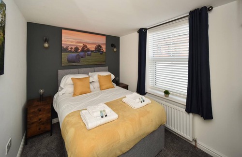 Macclesfield Apartment | Bollin Suite - Chester Road Apartments by Premier Serviced Accommodation