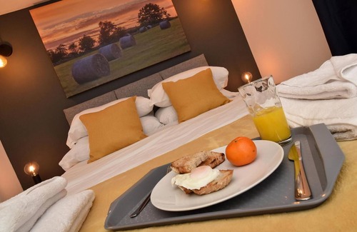 Macclesfield Apartment | Bollin Suite - Chester Road Apartments by Premier Serviced Accommodation