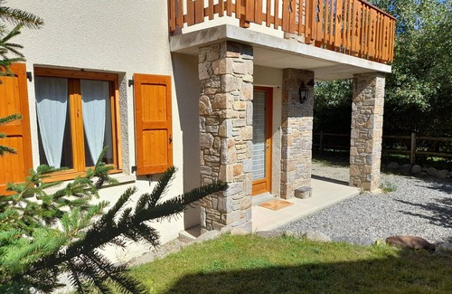 Superbolquere Apartment | Bolquère/Pyrenees 2000. Apartment floor facing South West Chalet